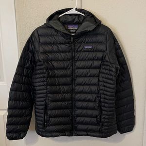 Patagonia Ladies Women’s Jacket Black Size Large. 100% Authentic.